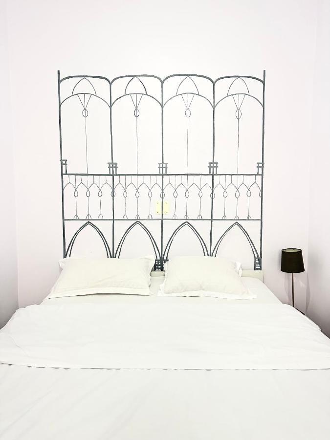 Charming Apartament City Center Timisoara Esterno foto
